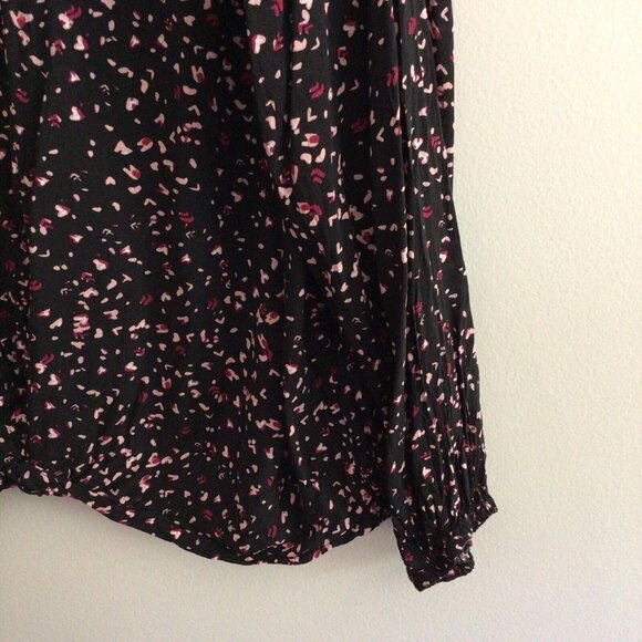 Torrid Womn Plus Sz 3X Black Leopard Heart Print Challis Twist Front Crop Blouse - Picture 3 of 10